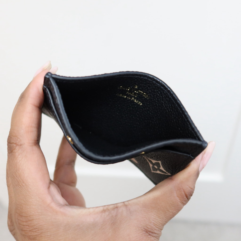 Louis Vuitton Black & Cream Monogram Card Holder - Picture 9 of 16